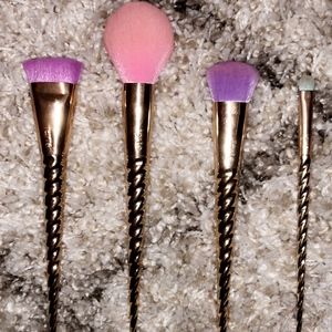 Makeup Brushes (Tarte)